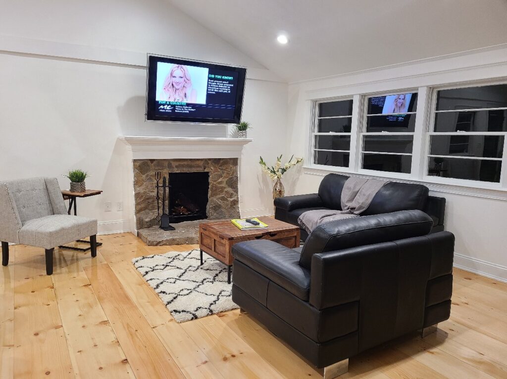 20210219_210456_copy_1209x906