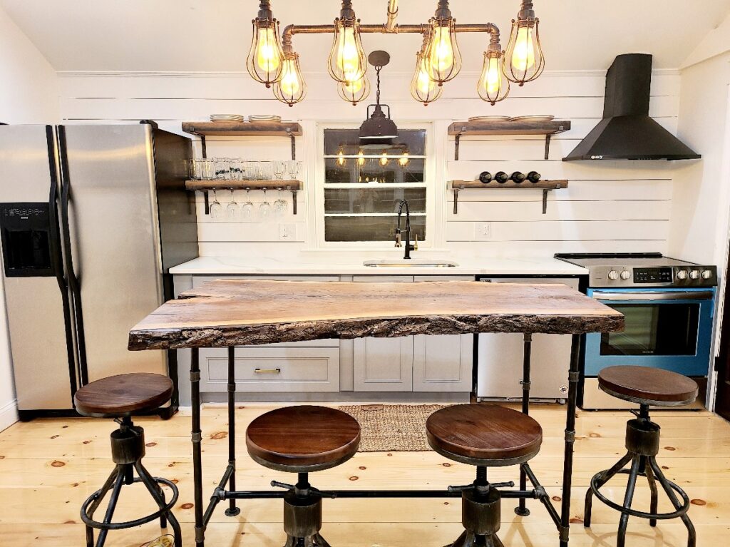 20210219_210632_copy_1209x906